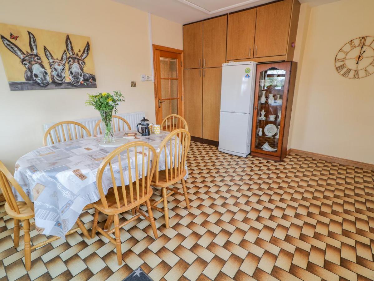 Вілла Annie'S Place Ньюрі Екстер'єр фото